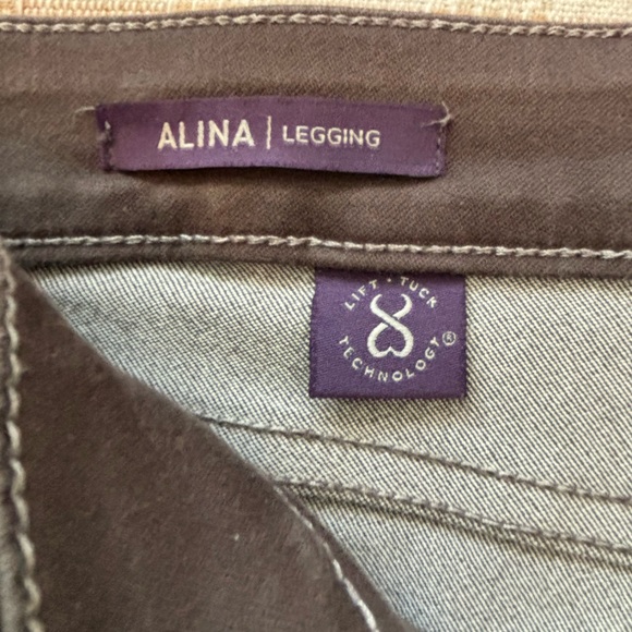 Size 10 petites Alina legging denim - Picture 2 of 5